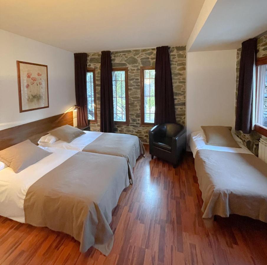 Hotel Amoretes Ла-Молина Экстерьер фото