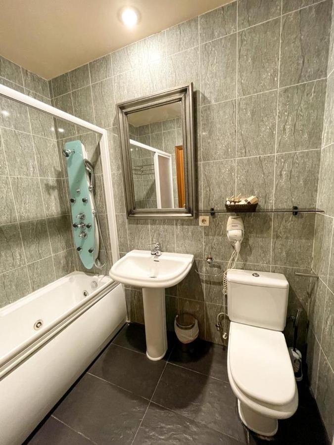 Hotel Amoretes Ла-Молина Экстерьер фото